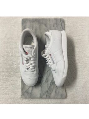 Reebok Princess Classic White Sneakers Runners Women's Size 7.5 Shoes